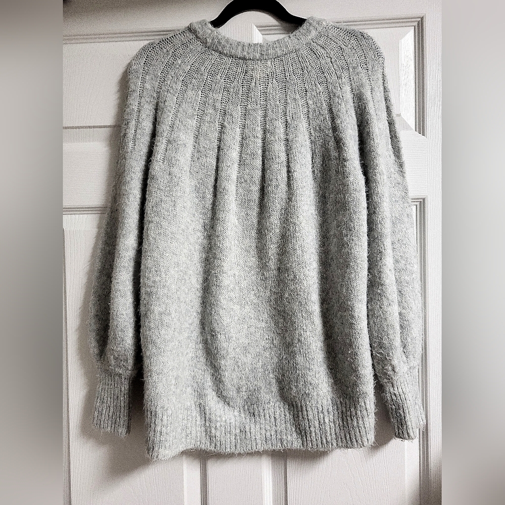 Caslon - Gray Women's Puff Sleeve Sweater- Size S - Picture 4 of 6